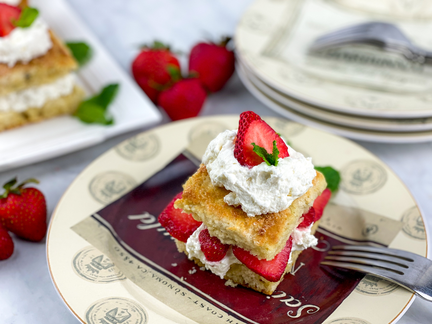 trawberry Shortcake with Sweet Biscuits
